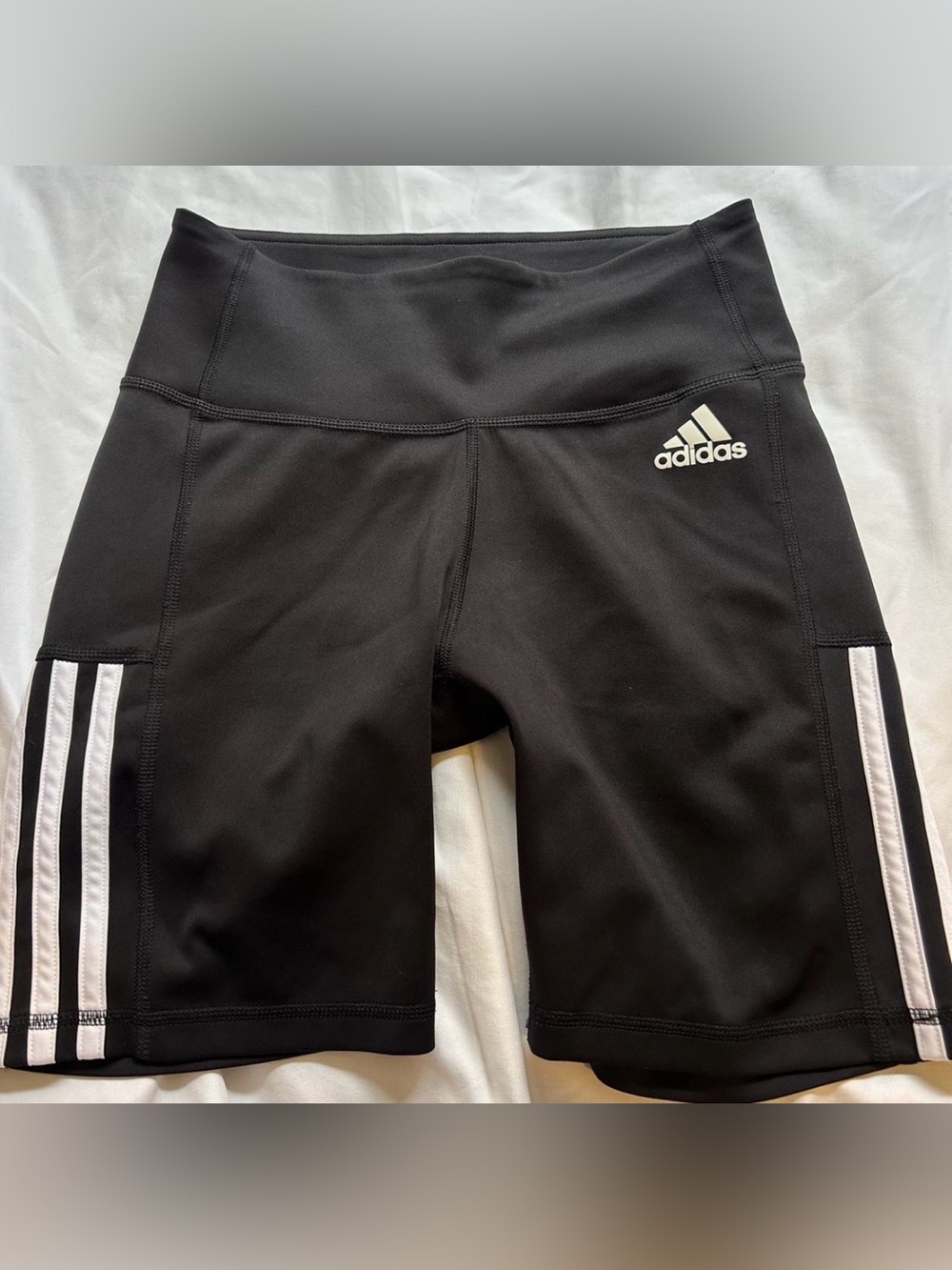 🔥Adidas Tummy Control Shorts